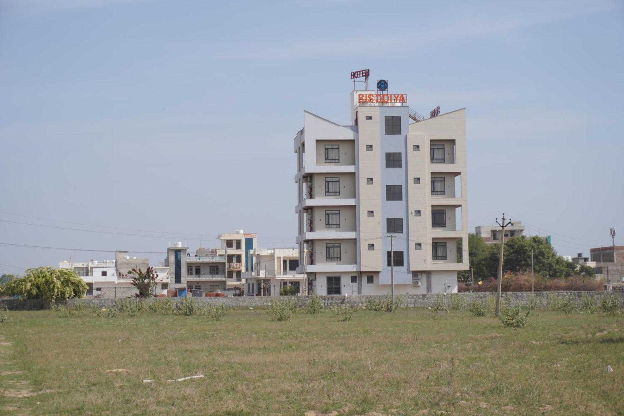 Hotel Sisodiya Palace Khatu Exterior photo